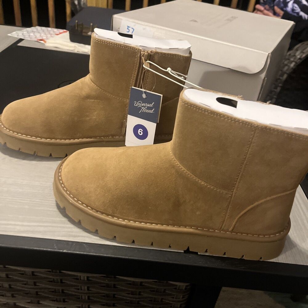 Size 6 Tan May Suede Boots Universal Thread NIB -292